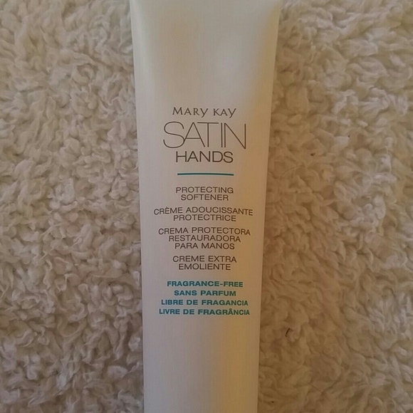 Satin Hands Set - Picture 2 of 6